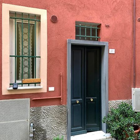 Апартаменти La Casa Di Nonno Frey Монтероссо-аль-Маре Екстер'єр фото